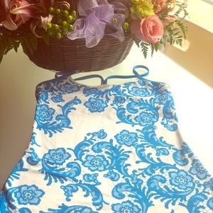 Lululemon Power Y Tank.